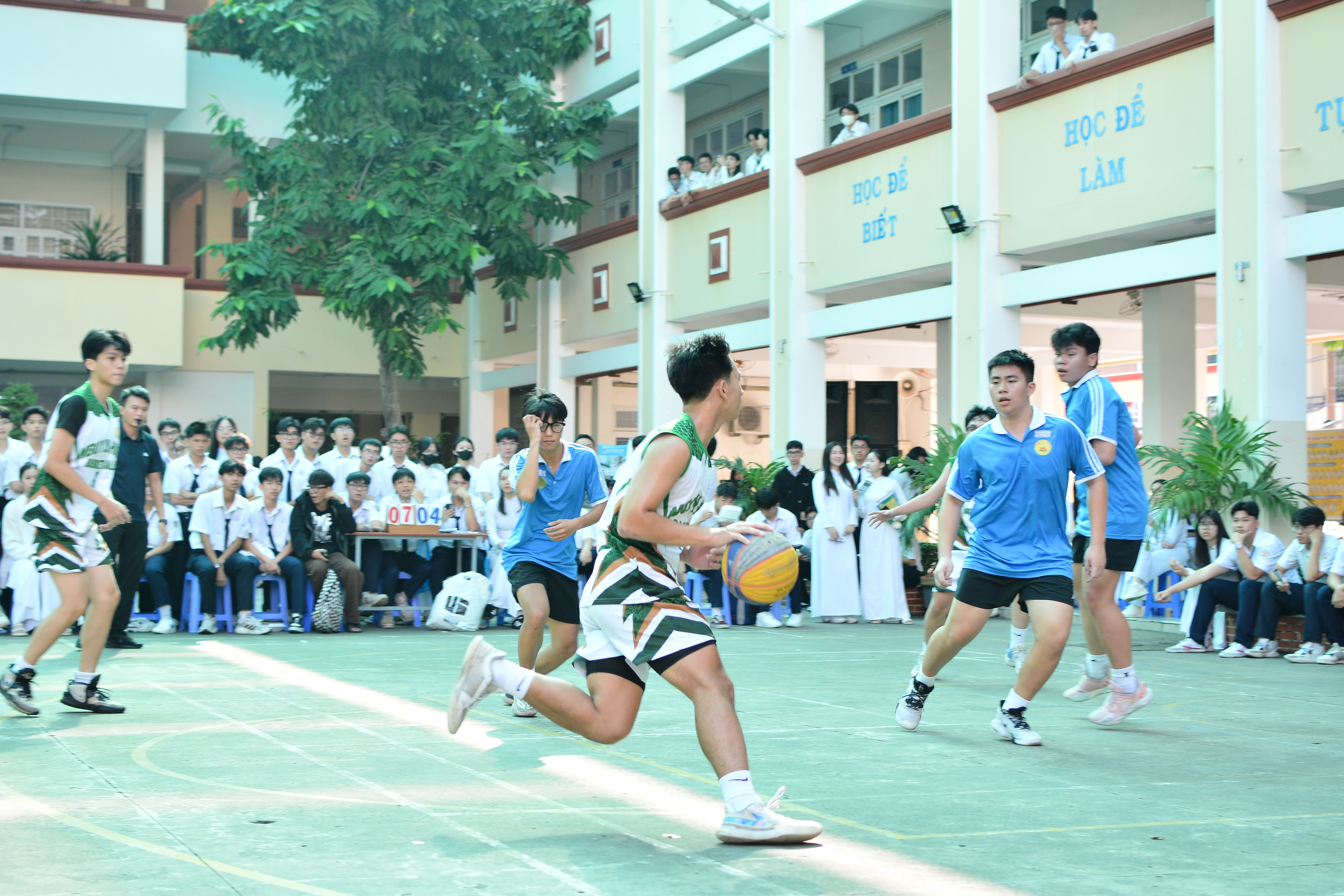 THPT