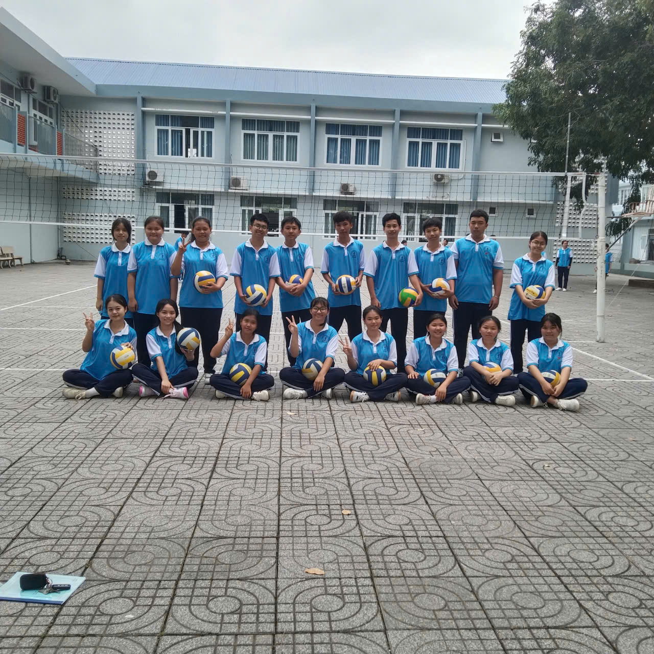 THPT