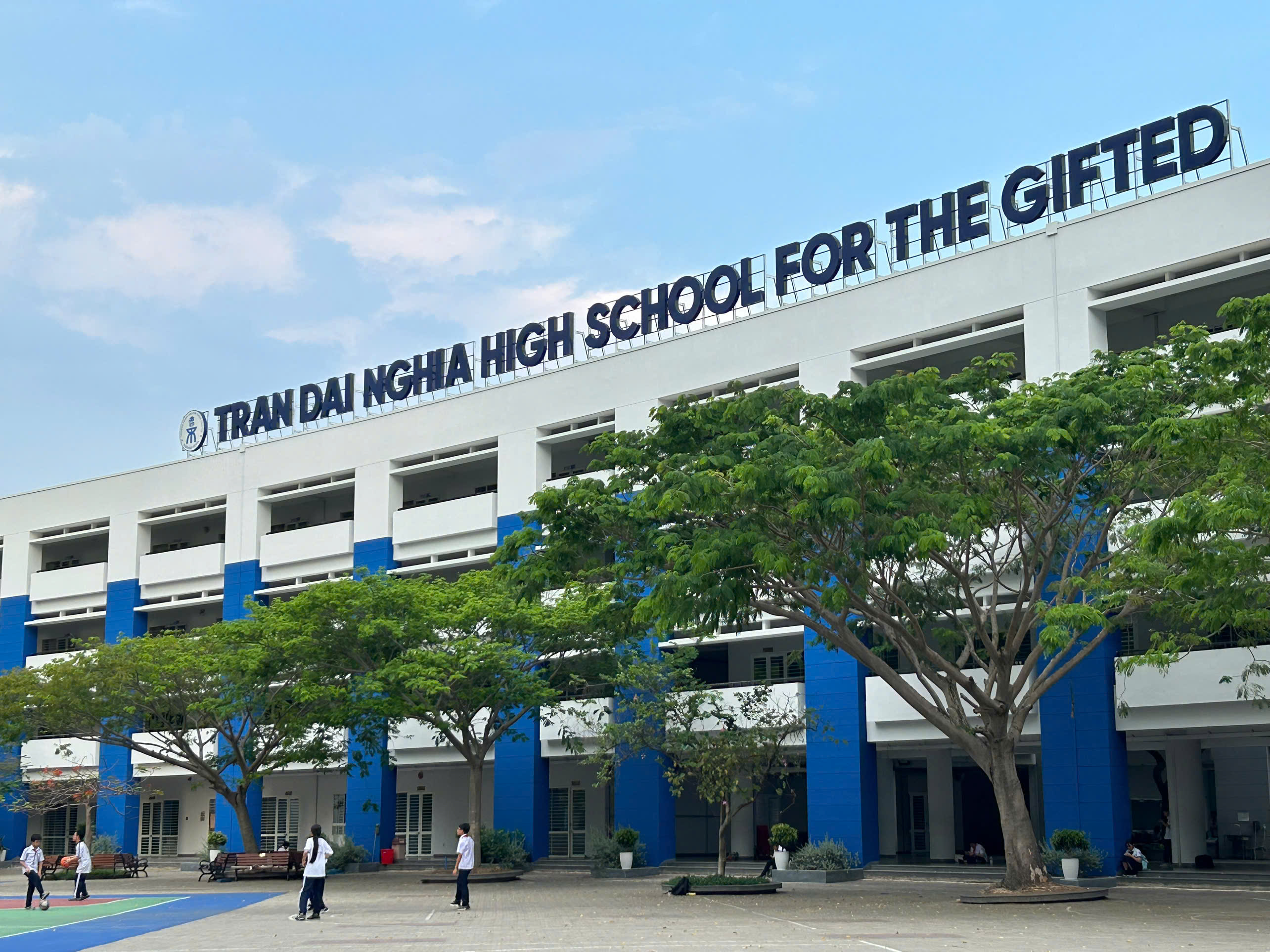 THPT chuyên Trần Đại Nghĩa